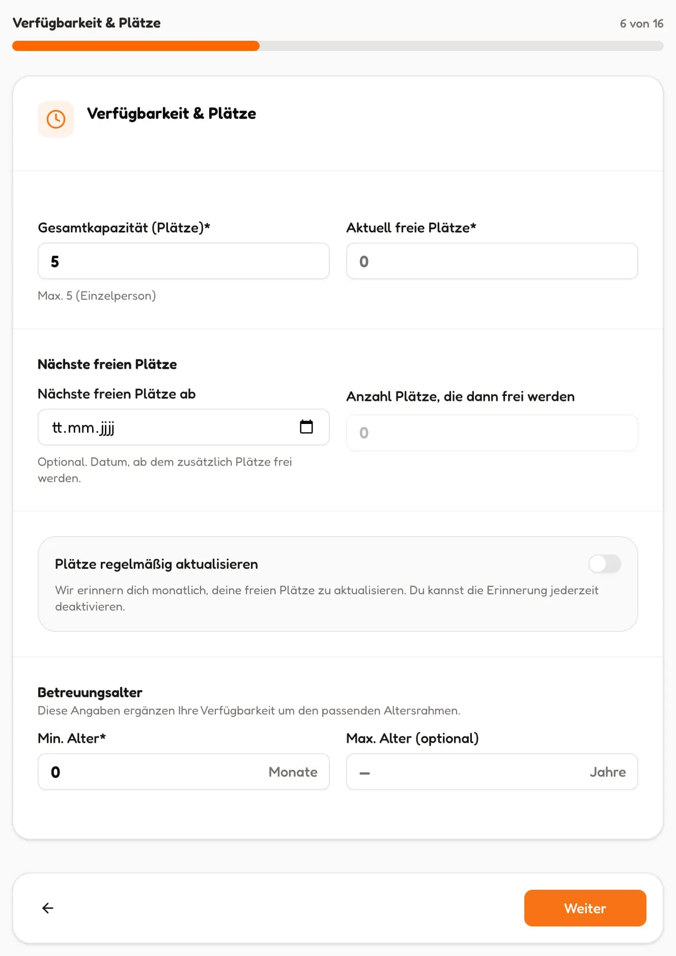 Schritt Verfügbarkeit und Plätze mit Kapazität, freien Plätzen und Betreuungsalter (in voller Größe öffnen)